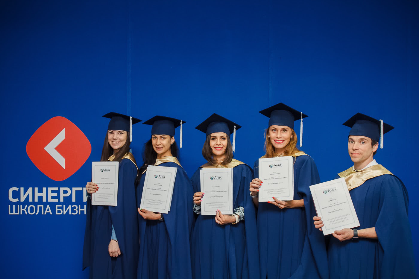 Институт магистратуры бгту им шухова. Город и магистр. Мгимо вручение дипломов. Мгу студенты. Магистр отзывы.